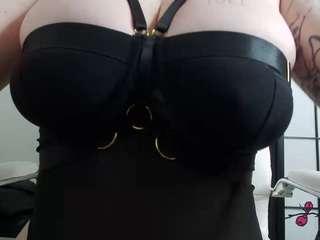 museum0fcum Live Webcam on CamSoda