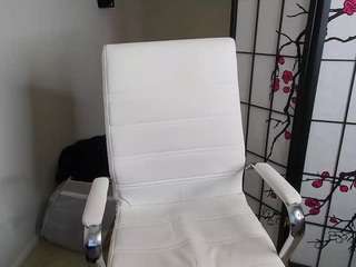 Live webcam model museum0fcum on Soda Cams