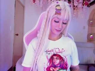 mia-bloom Live Webcam on CamSoda