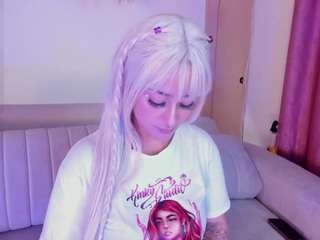 mia-bloom Live Webcam on CamSoda