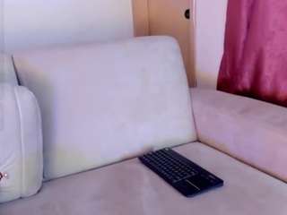 mia-bloom Live Webcam on CamSoda
