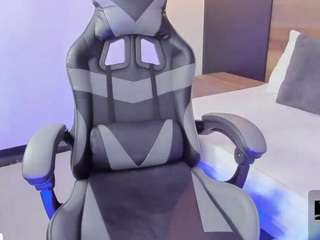 caroline23