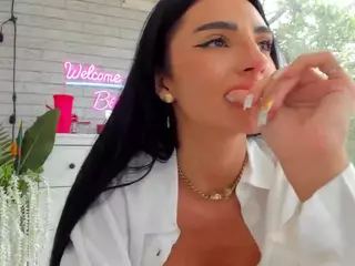 BritneyCharm's Live Sex Cam Show