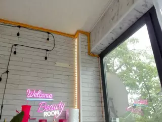 BritneyCharm's Live Sex Cam Show
