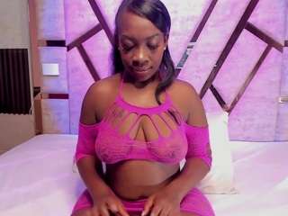 christinbrown Live Webcam on CamSoda