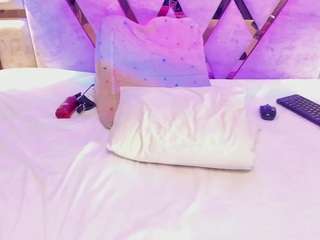 Live Sex Chat with Elaine Brown (@christinbrown)