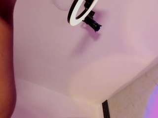 christinbrown Live Webcam on CamSoda