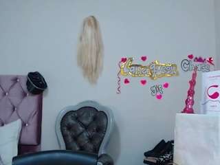 lanaqueen69 webcam
