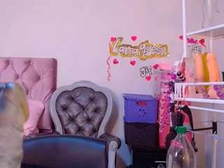 lanaqueen69