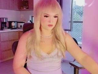 KendallCurkovaa