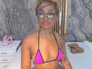 nyakimgold Live Webcam on CamSoda