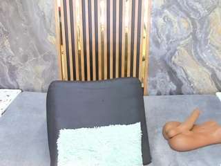 Live webcam model nyakimgold on Soda Cams