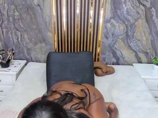 Live webcam model nyakimgold on Soda Cams