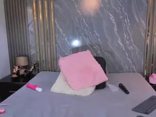 Nyakimgold's Live Sex Cam Show