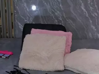 Nyakimgold's Live Sex Cam Show