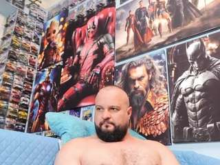 hugearms webcam