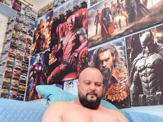 hugearms webcam