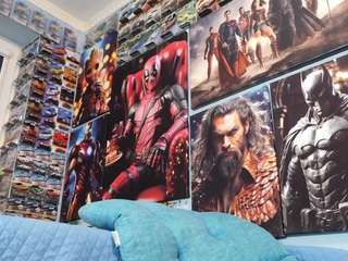hugearms