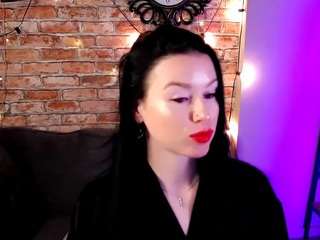 Model ini sedang live sekarang. meganstones