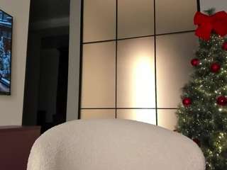 moonlovee webcam model