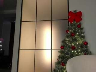 Live webcam model moonlovee on Soda Cams