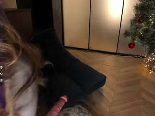 Live webcam model moonlovee on Soda Cams