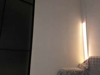 Live webcam model moonlovee on Soda Cams