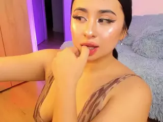 queen-liana's Live Sex Cam Show