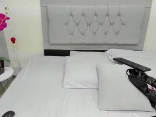 julyebony camsoda Couples Cam 