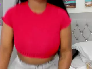 Julye Bony's Live Sex Cam Show