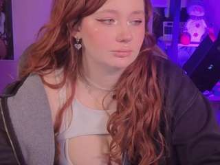 carolinawinter Live Webcam on CamSoda