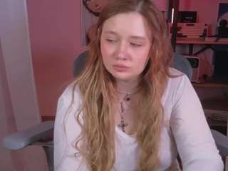 carolinawinter Live Webcam on CamSoda