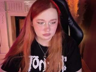 carolinawinter Live Webcam on CamSoda
