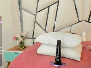 kimberly-lx's CamSoda show and profile