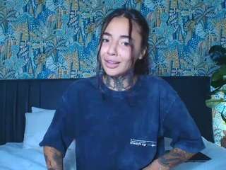 @xoxgoldie