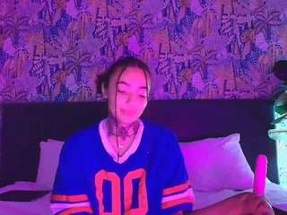 @xoxgoldie