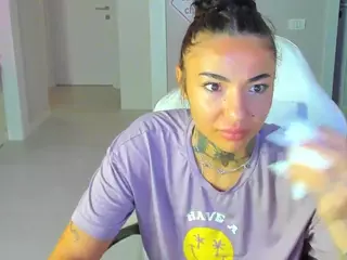 Goldie's Live Sex Cam Show