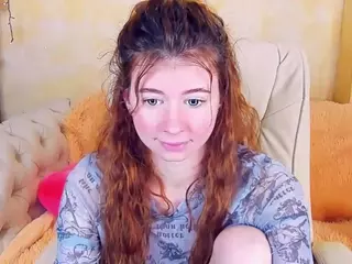 LillianCurly's Live Sex Cam Show