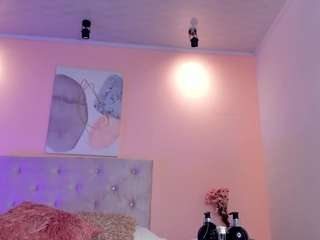 brianathompson live cam profile