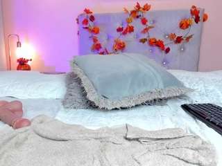 Briana Thompson live cam preview
