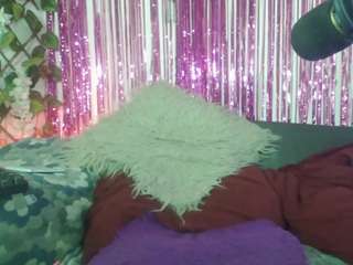 candy02-flip Live Webcam on CamSoda