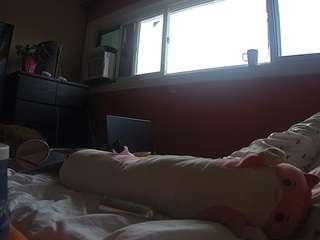 voyeurcam-sexy-little-ana