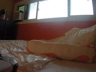 voyeurcam-sexy-little-ana