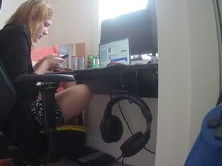 voyeurcam-sexy-little-ana-01