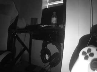 voyeurcam-sexy-l... Live Webcam on CamSoda