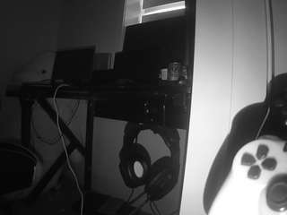 voyeurcam-sexy-little-ana-01