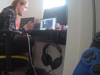 voyeurcam sexy little ana