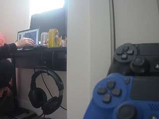 voyeurcam-sexy-little-ana-01