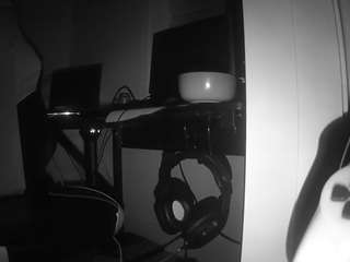 voyeurcam-sexy-little-ana-01