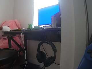 voyeurcam sexy little ana